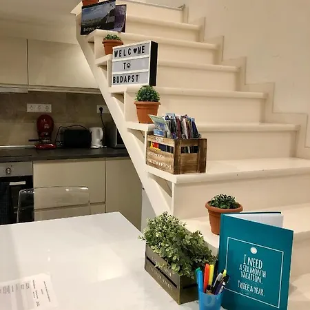 Apartment O Street *