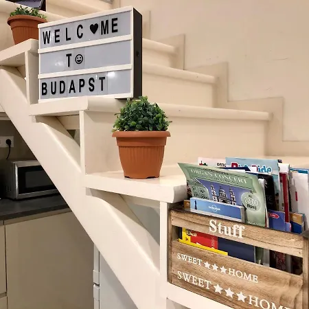 O Street Apartment *